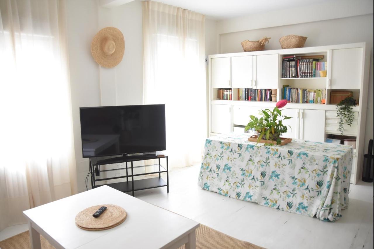 Nuevo! Coqueto Apartamento En Tetuan サンタンデール エクステリア 写真